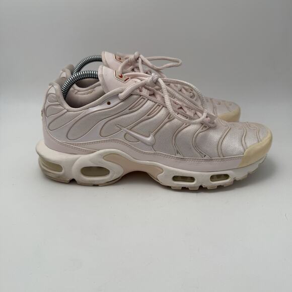 Nike Womens Air Max Plus TN SE CD0182-600 Pink Running Shoes Sneakers Size 10 - Picture 2 of 9